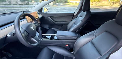 Tesla Model Y 2020