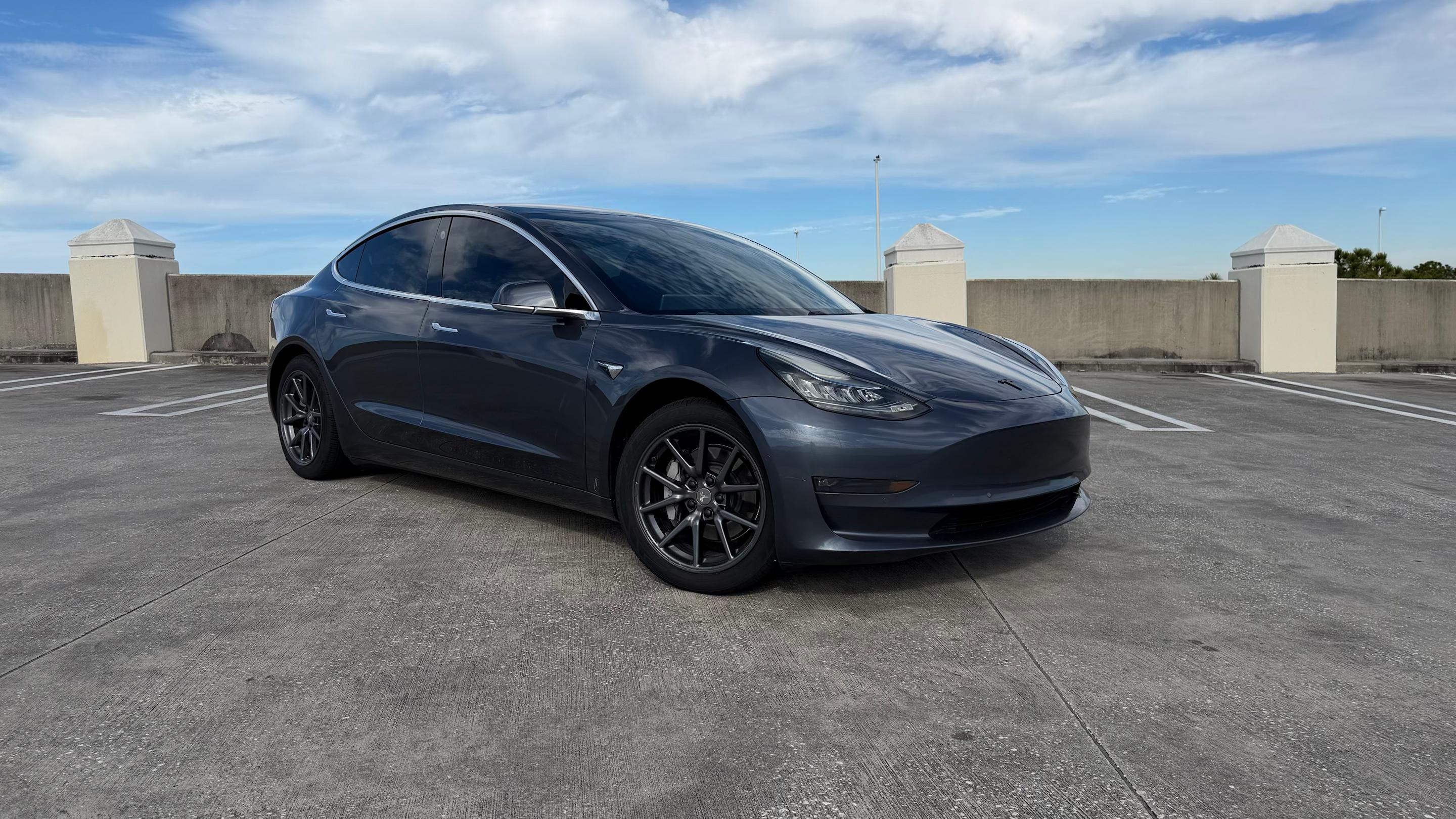 Tesla Model 3 2020 in Tampa, FL