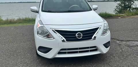 Nissan Versa 2019