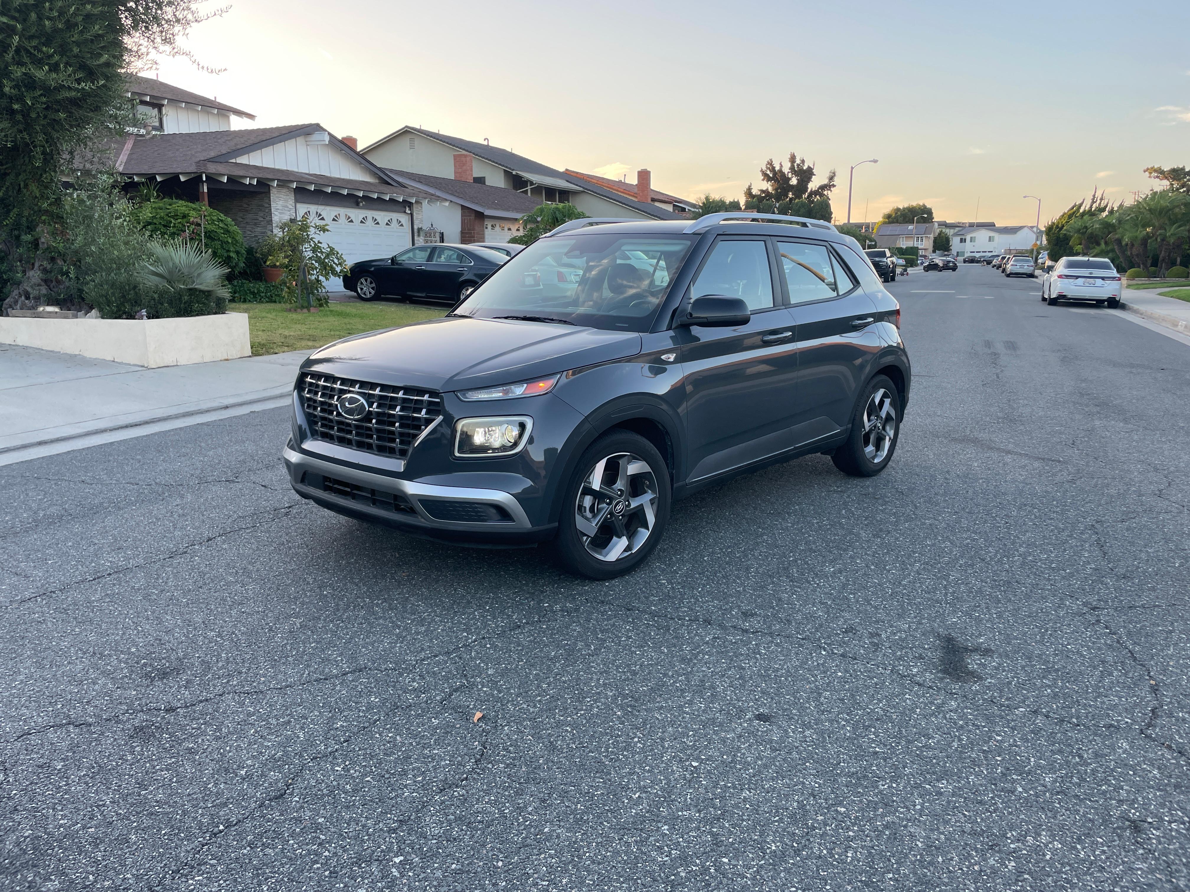 Hyundai Venue 2024 in Lakewood, CA
