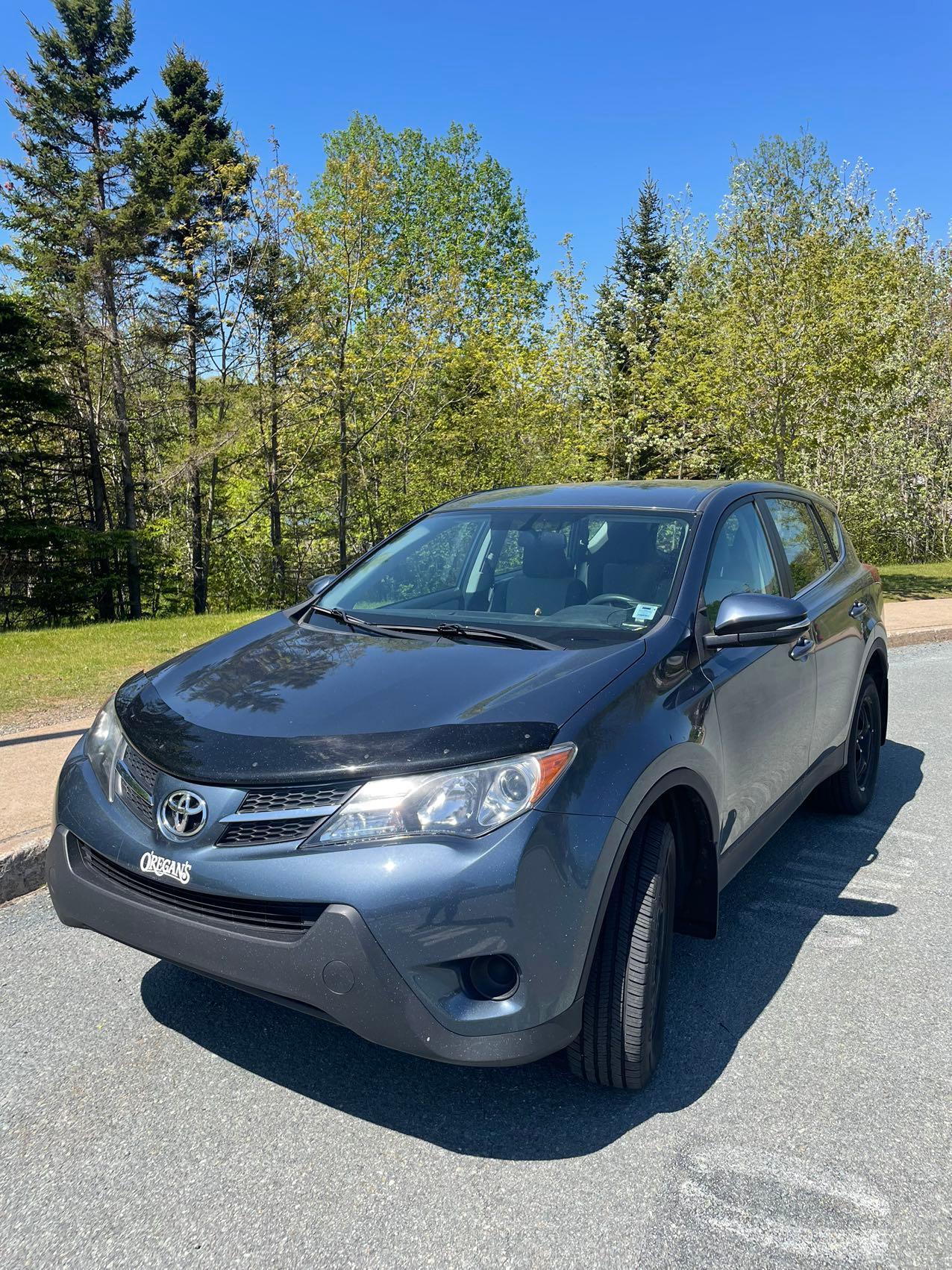 Toyota RAV4 2014 à 