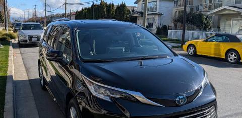 Toyota Sienna 2024