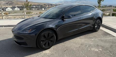 Tesla Model 3 2025