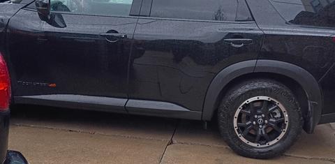 Nissan Pathfinder 2025