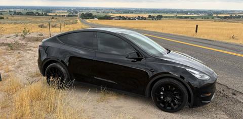 Tesla Model Y 2021