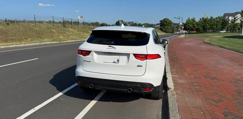Jaguar F-PACE 2019