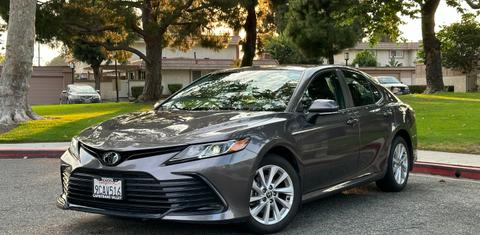 Toyota Camry 2022