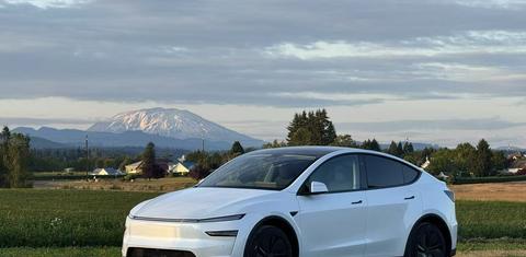 Tesla Model Y 2026