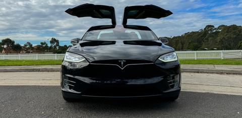 Tesla MODEL X 2016