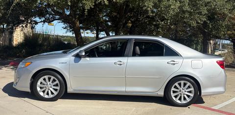 Toyota Camry Hybrid 2013