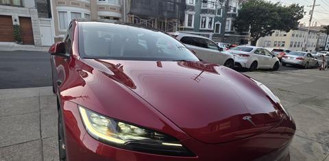 Tesla Model 3 2024