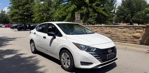 Nissan Versa 2023