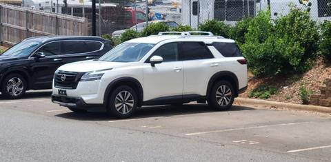 Nissan Pathfinder 2023