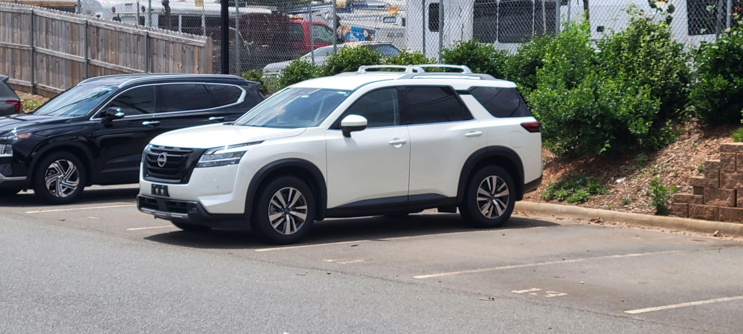 Nissan Pathfinder 2023 in Charlotte, NC