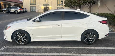 Hyundai Elantra 2019