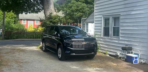 Chevrolet Suburban 2023