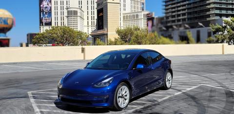 Tesla Model 3 2022