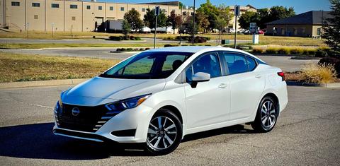 Nissan Versa 2024