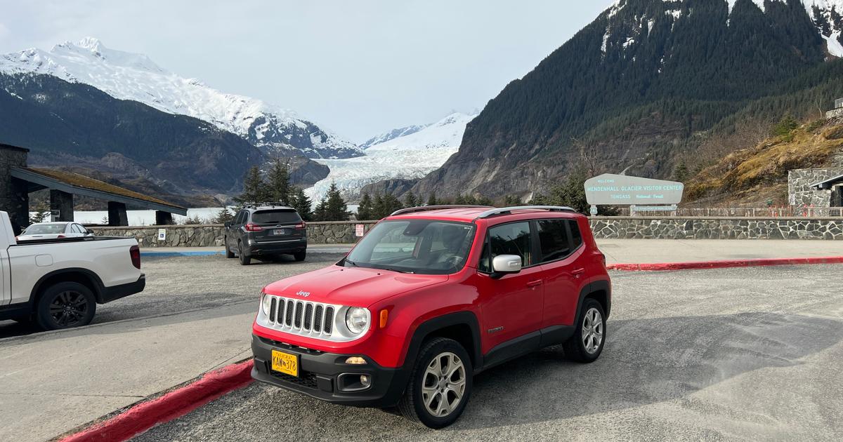 Jeep Renegade 2015 rental in Juneau, AK by Dom P. Turo