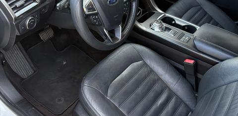 Ford Fusion Hybrid 2017