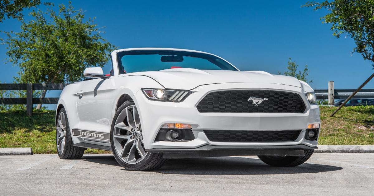 Ford Mustang 2016 rental in Miami, FL by Miguel | Turo