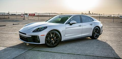 Porsche Panamera 2025