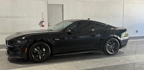 Ford Mustang 2025