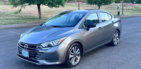 Nissan Versa 2024