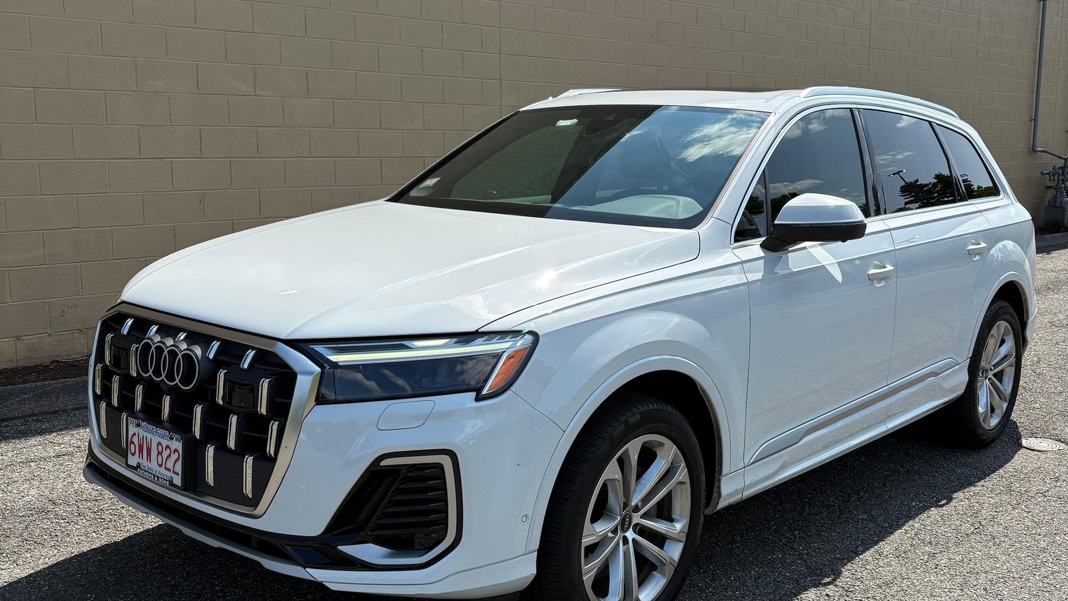 Audi Q7 2025 in Springfield, MA