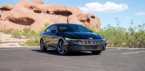Hyundai Elantra 2025