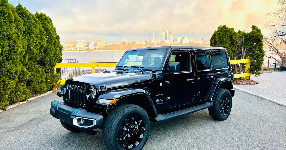 Jeep Wrangler 4xe 2022 rental in Elizabeth, NJ by Matthew's Rental