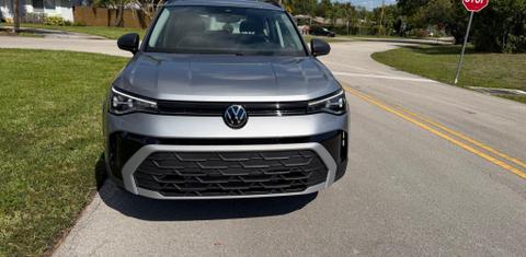 Volkswagen Taos 2025