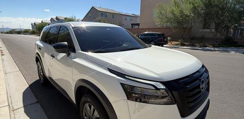 Nissan Pathfinder 2025