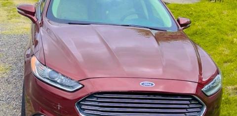 Ford Fusion Hybrid 2015