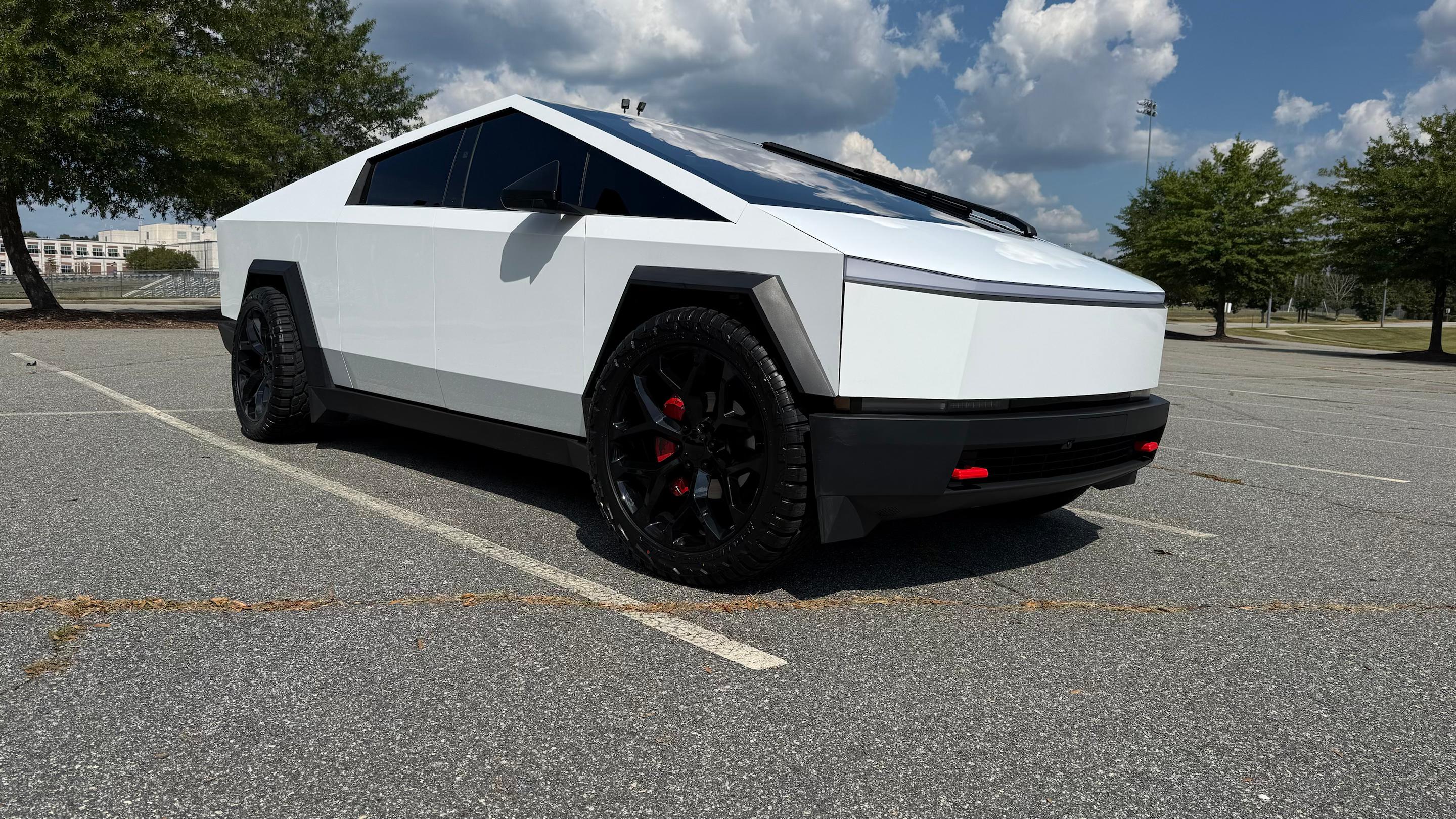 Tesla Cybertruck 2024 in Greensboro, NC