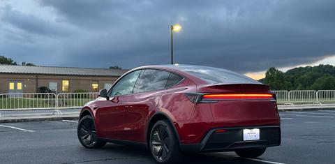 Tesla Model Y 2026