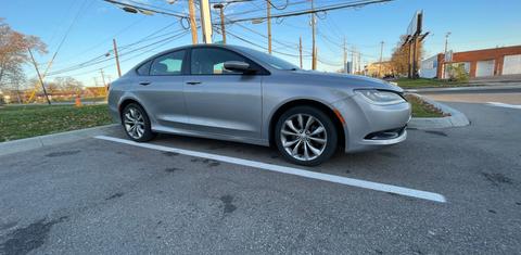 Chrysler 200 2016
