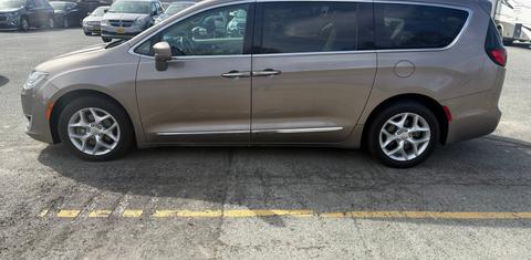 Chrysler Pacifica 2017
