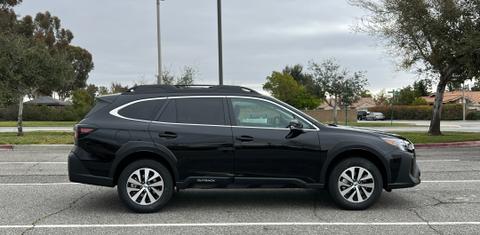 Subaru Outback 2023