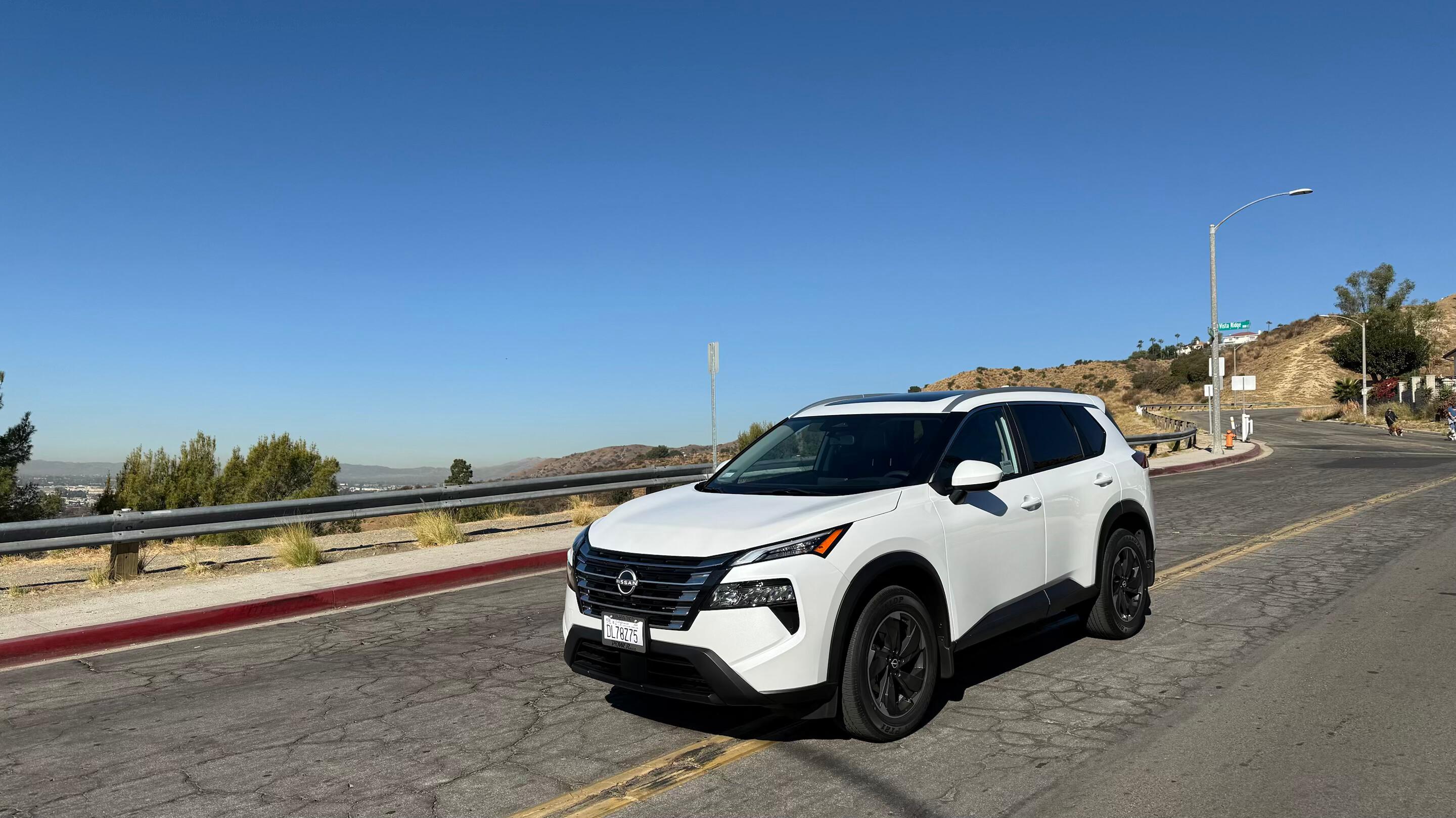 Nissan Rogue 2024 in Glendale, CA