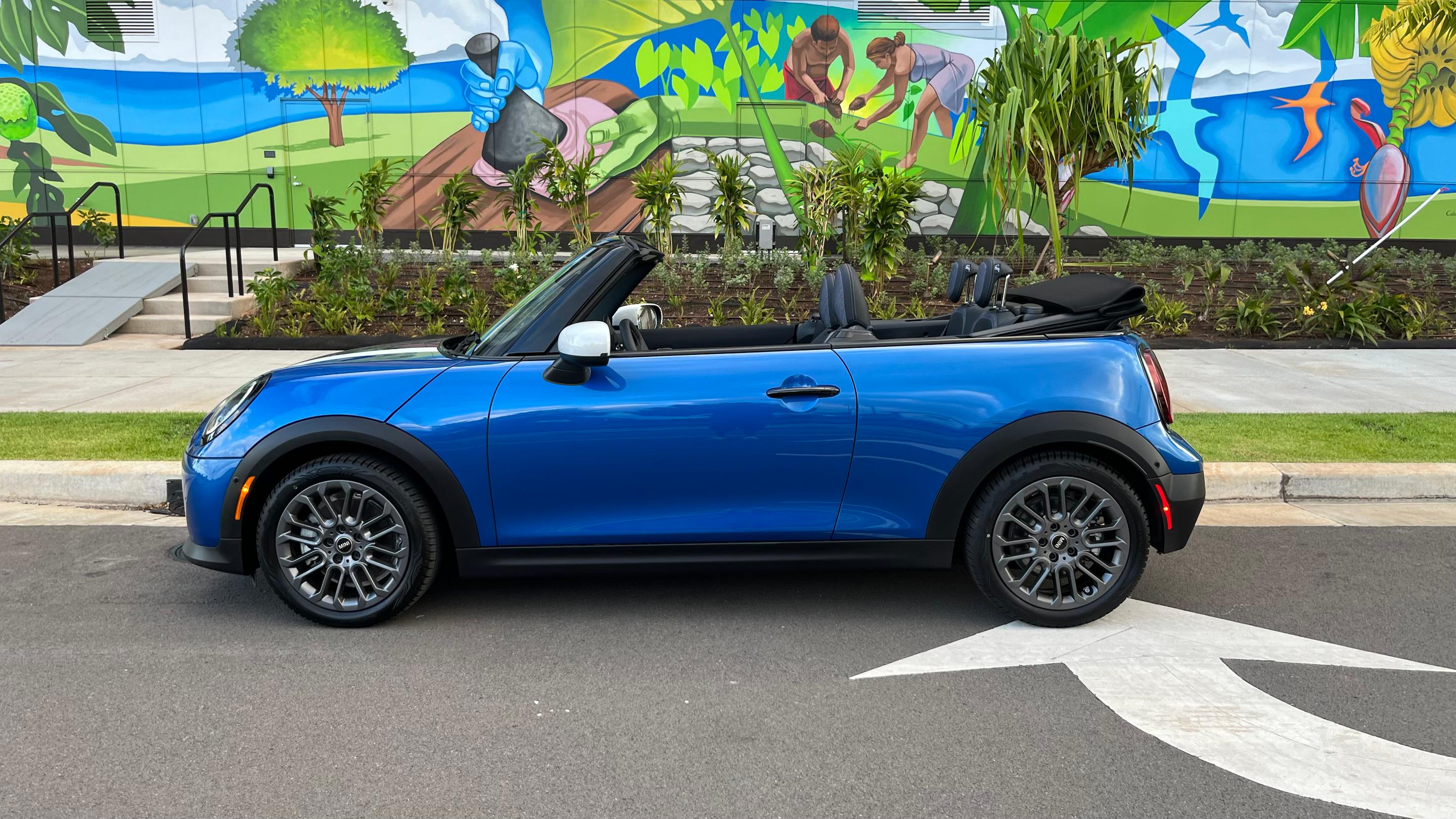 MINI Convertible 2026 in Ewa Beach, HI