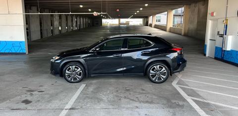 Lexus UX 2019