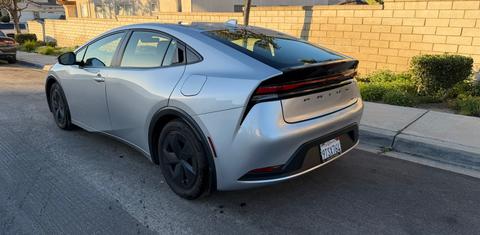 Toyota Prius 2025