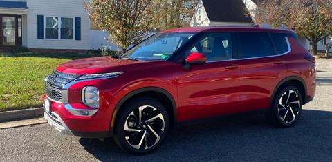 Mitsubishi Outlander 2024