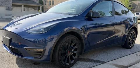 Tesla Model Y 2023