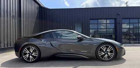 BMW i8 2016
