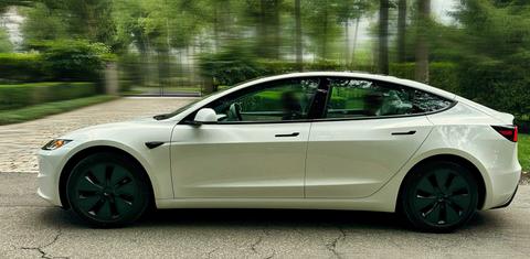 Tesla Model 3 2024