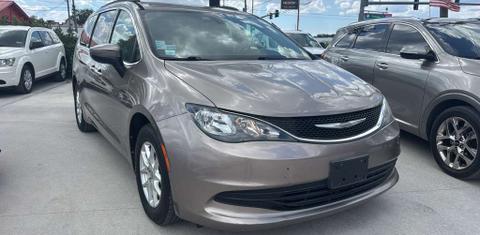Chrysler Pacifica 2017