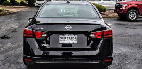 Nissan Altima 2025