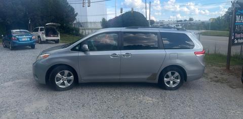 Toyota Sienna 2014